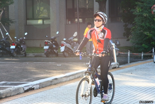 『活力新「騎」蹟，臺灣向前行』單車活動車友照…