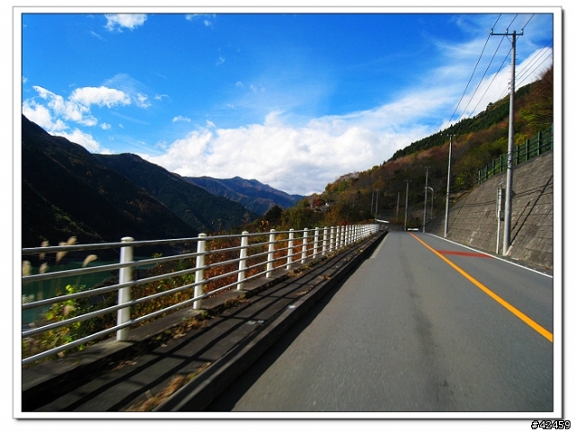 [SKYWAVE TYPE-S]奥秩父中津峡紅葉之旅