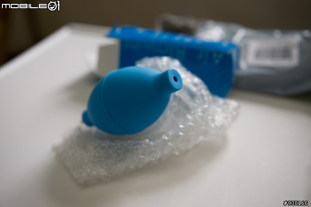 [不專業開箱] 新版瑞士A*F吹氣球