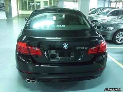 我的2012 520D終於看到車啦~~
