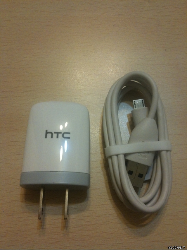 為了那抹陶瓷白......HTC Sensation XE(白)