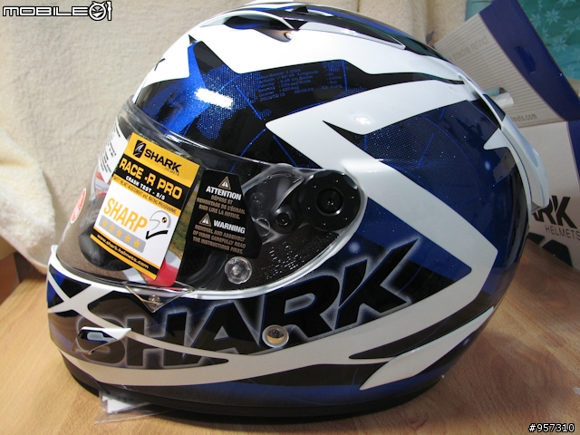 簡單開箱Shark Race-R Pro KUNDO 白藍黑