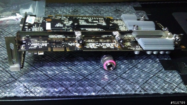 (分享兼開箱..更新完成篇)打造自己的水冷電腦之過程..圖多文長.