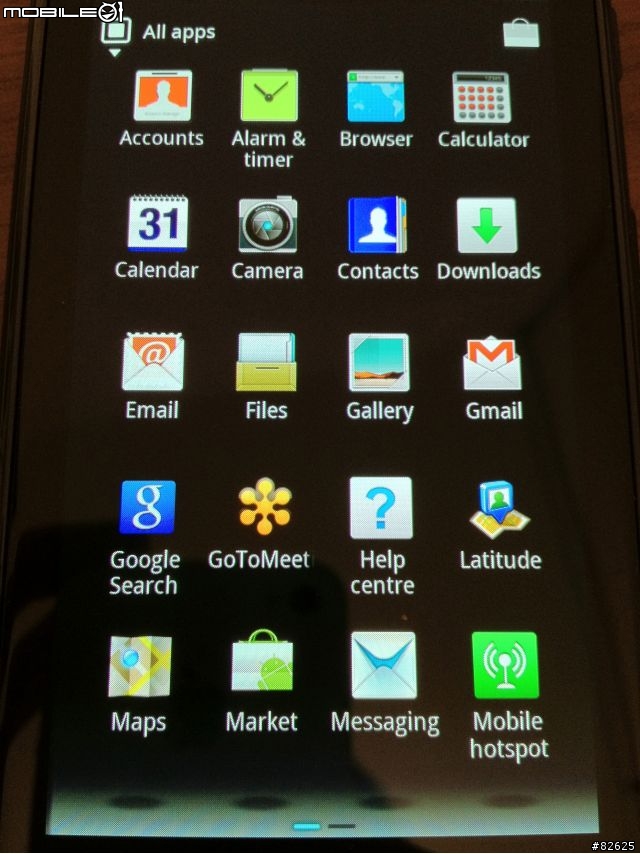 RAZR 開箱 (純圖片)