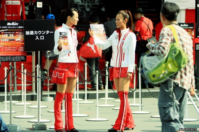 2011 日本鈴鹿F1賽&名古屋漫遊行(Canon 450D+18-55kit +小白一隻)