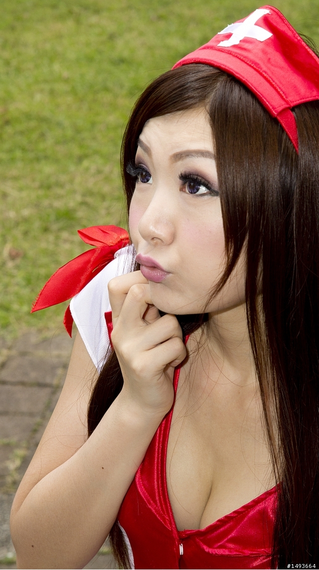 算了~~看正妹 培養好心情吧!!(100分女孩-PATTY小豬!!)