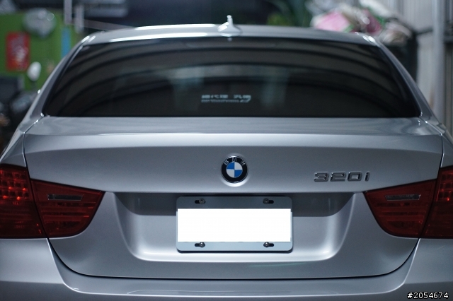2011年11月交車之E90銀色320i開箱
