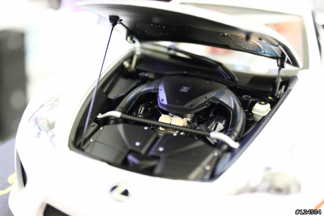 11月份交車好禮, LFA AUTOart 模型車