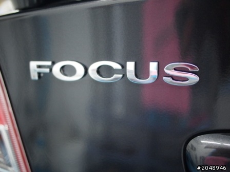 我們的小屁灰(focus)~開箱加鍍膜
