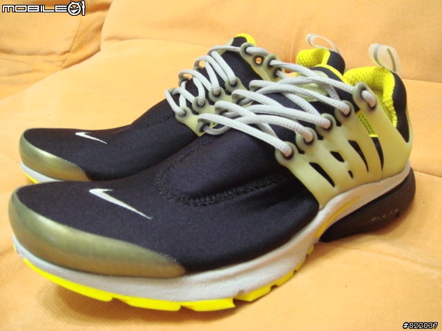 [求救]請問這款NIKE球鞋的資料