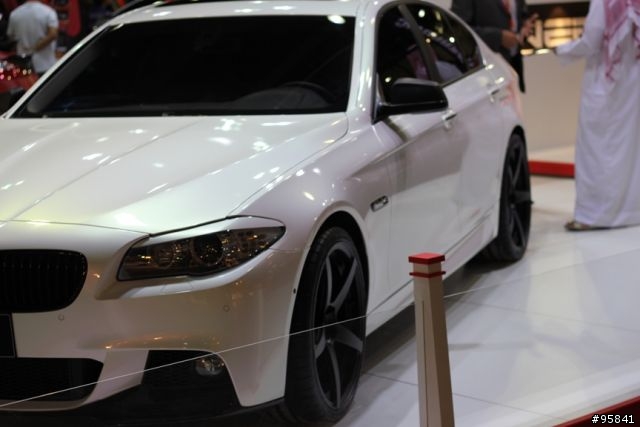 2011 杜拜國際車展