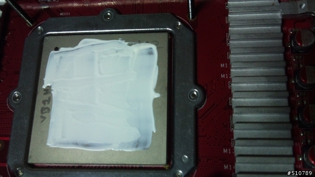 (分享兼開箱..更新完成篇)打造自己的水冷電腦之過程..圖多文長.