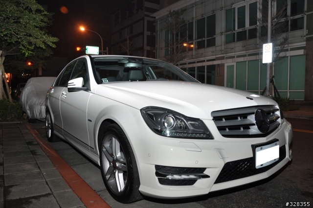 Mercedes Benz C200 2012年式 白色 不專業開箱文
