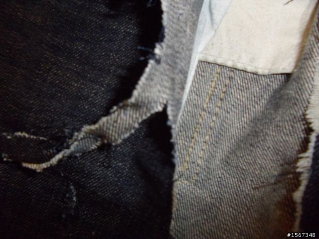 來自 Costco 的 Levi's 511 SKINNY [圖片已修復]