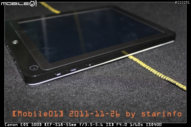 [開箱,27P]普耐爾 Ployer Momo8 至尊版 / Android 2.3.1 512M/8G/8吋(1024*768,160ppi) 平板電腦