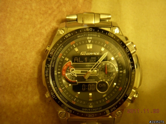 結婚周年紀念CASIO-EDIFICE-ECW-M300電波雙顯錶   以及  CK K0K23120 都會仕女鋼帶腕錶 開箱摟!!