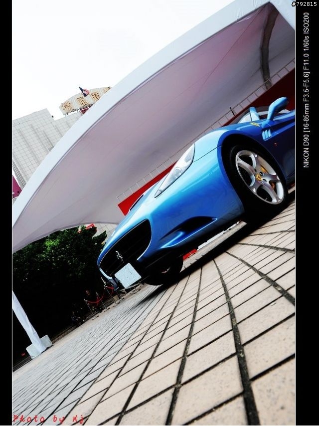 分享一下11/26在微風廣場舉辦法拉利行動博物館~