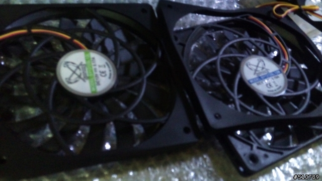 (分享兼開箱..更新完成篇)打造自己的水冷電腦之過程..圖多文長.