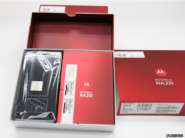 Razr XT910 銷魂薄 刀鋒最速開箱文