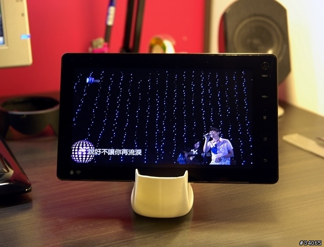 資源回收再利用之....平板電腦支架