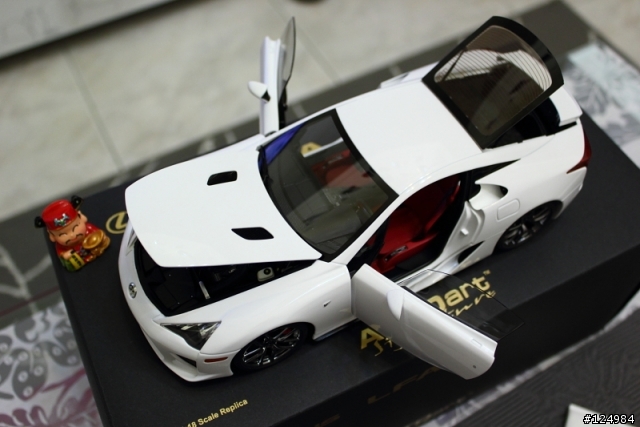 11月份交車好禮, LFA AUTOart 模型車