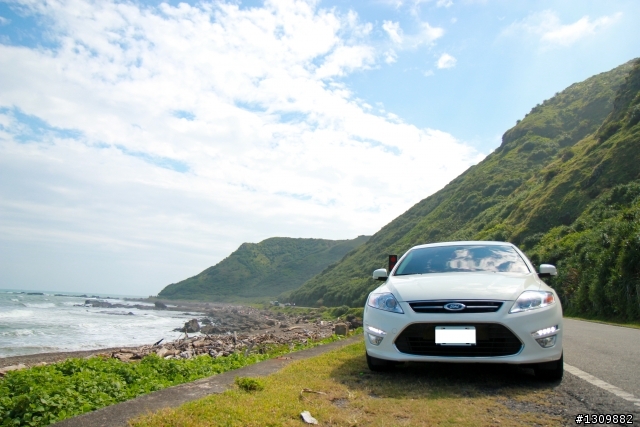 ~硬是要開箱的MONDEO TDCI 白豪莽~