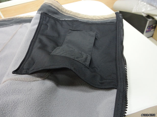 [新手開箱] 戶外用品現學現賣_克魯曼外套(男版咖啡色