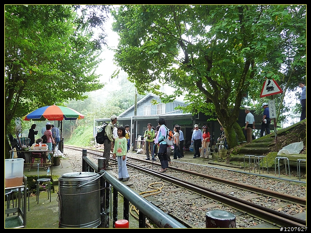 2011.11.13_獨客獨行再續鐵道情！(一、梨園寮站)