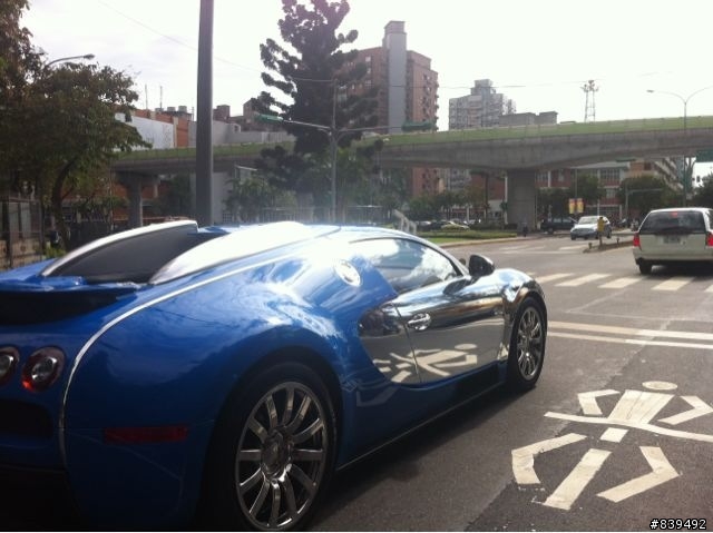 巧遇veyron