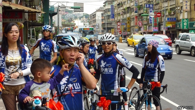 鳶百外木山夜騎團~柳丁 單車迎娶花花日