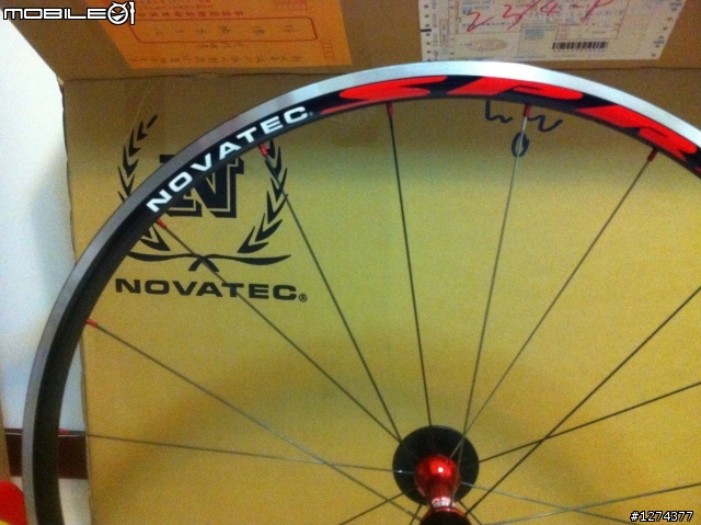 遲到的開箱文 2012 NOVATEC Sprint V2超輕輪組