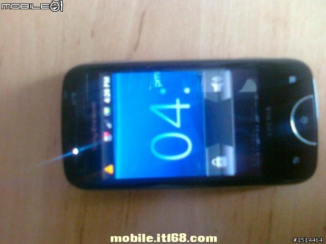 SonyEricsson 新機SK19i諜照
