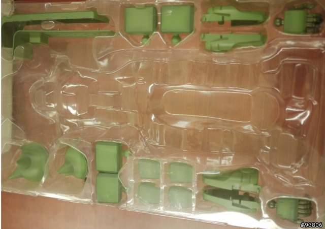 [簡易開箱] 1/60 RC RADIO TECH ZAKU II 入手 (遙控薩克)