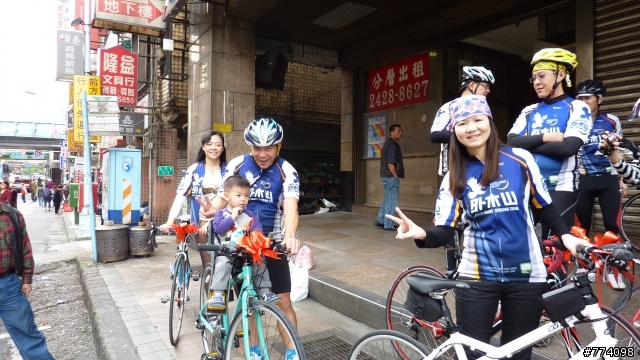 鳶百外木山夜騎團~柳丁 單車迎娶花花日