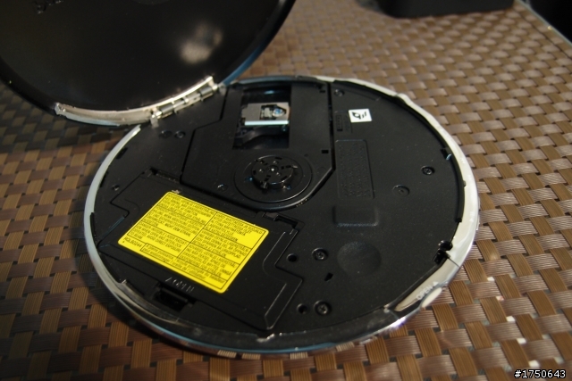[開箱]老物新玩PANASONIC CT-820