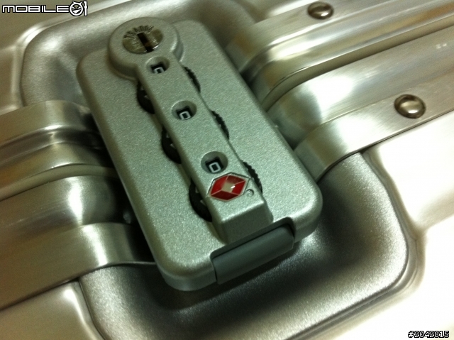 [不專業開箱]RIMOWA 經典系列行李箱 (我的旅行的意義)