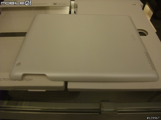 [開箱文] Moshi iGlaze for iPad2(圖多且大)