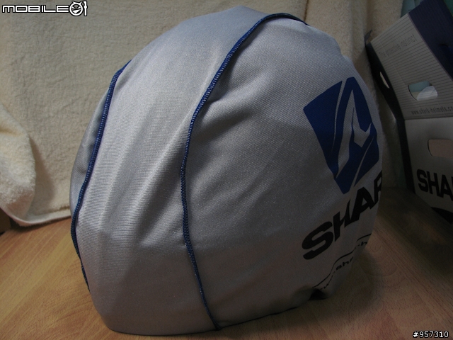 簡單開箱Shark Race-R Pro KUNDO 白藍黑