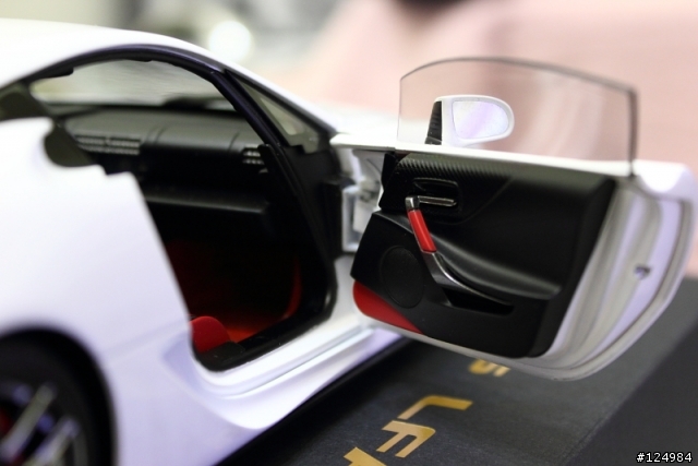 11月份交車好禮, LFA AUTOart 模型車