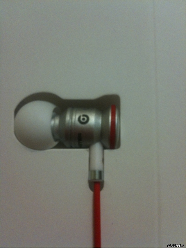 為了那抹陶瓷白......HTC Sensation XE(白)