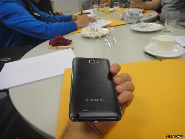 Galaxy Note -  一個超強移動筆記本手機
