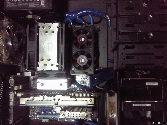(分享兼開箱..更新完成篇)打造自己的水冷電腦之過程..圖多文長.