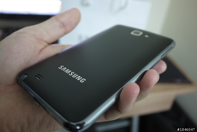 Samsung GALAXY Note - 不專業開箱 (圖多慎入)