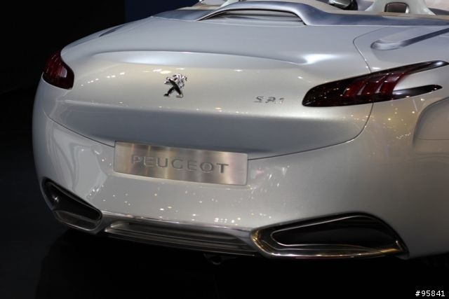 2011 杜拜國際車展