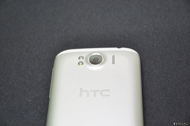 (偽開箱) HTC Sensation XL