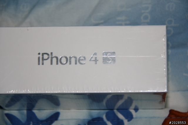 yo 開箱囉 各位大大 我的iphone 4s 64g白色來囉