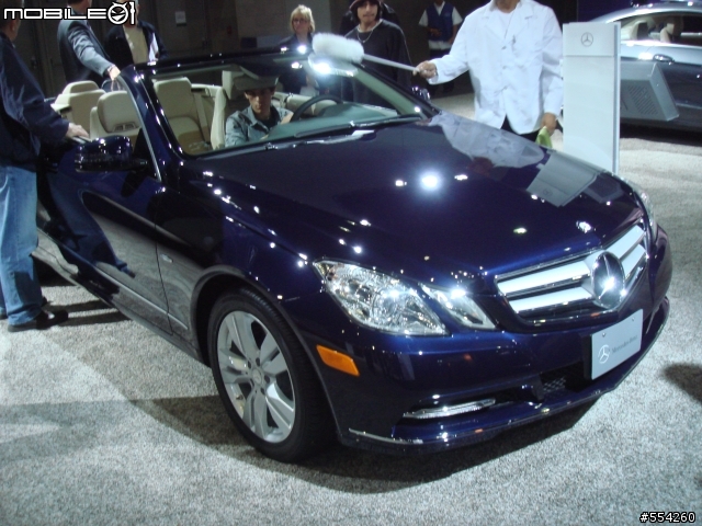 [分享] 洛杉磯車展之不專業分享~圖多 (LA Auto Show Nov 18, 2011~ Nov 27, 201)