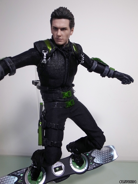 Hot toys 綠惡魔二世(圖多)