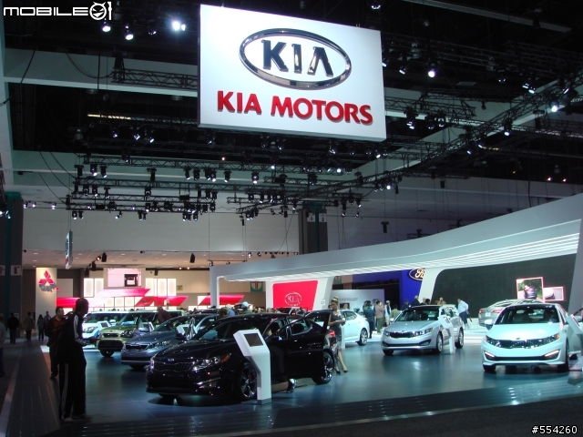 [分享] 洛杉磯車展之不專業分享~圖多 (LA Auto Show Nov 18, 2011~ Nov 27, 201)