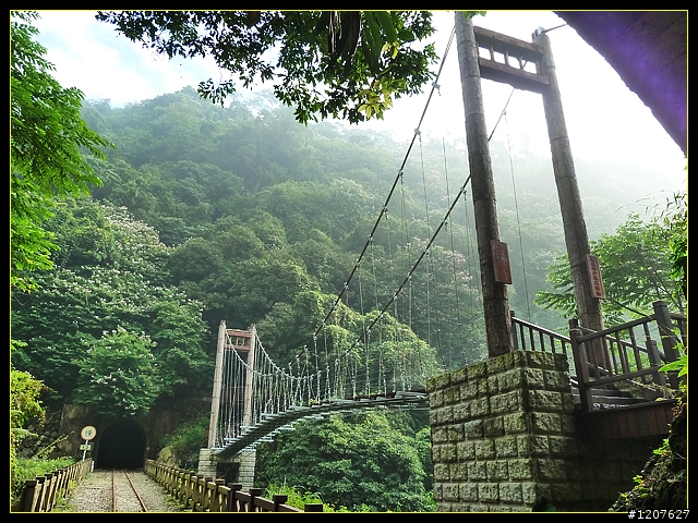 2011.11.13_獨客獨行再續鐵道情！(一、梨園寮站)